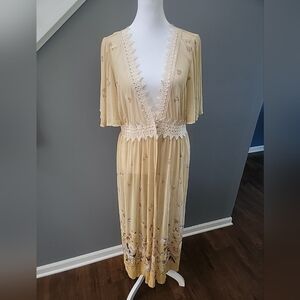 ​L.I.F.E. Love is for Eternity Sheer Yellow Floral Kimono L Cottagecore Fairy